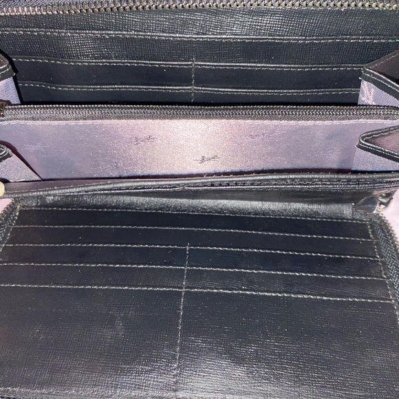 Kenneth Cole Wallet - Picture 6 of 6